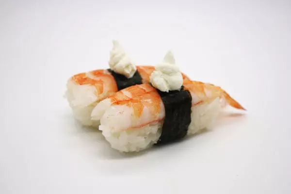 Sushis crevette fromage le comptoir à sushis