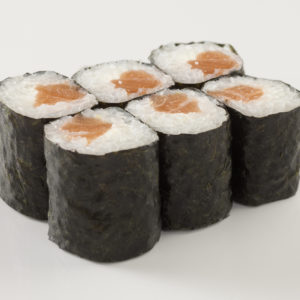 Maki saumon fromage le comptoir à sushis