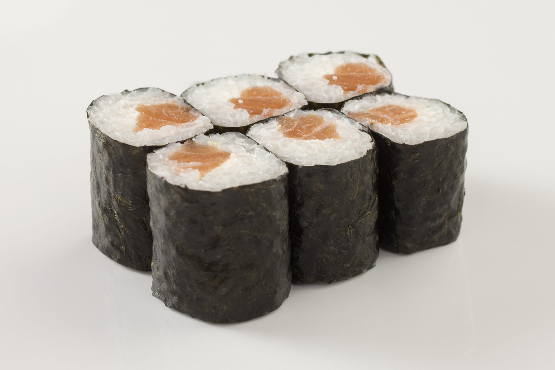 Maki saumon fromage le comptoir à sushis