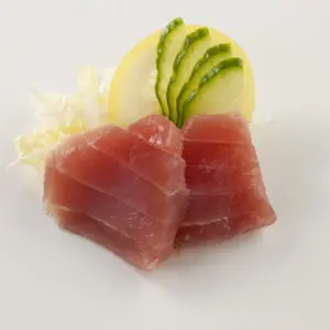 Sashimis thon le comptoir à sushis